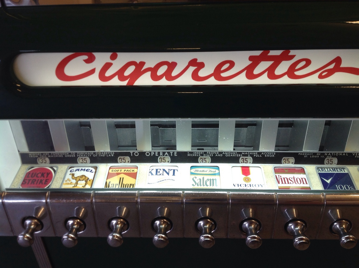 blue smoke cigarette Winston Slender Blue 🍂 ‣ Duty Free Price ‣ Only 6€👍